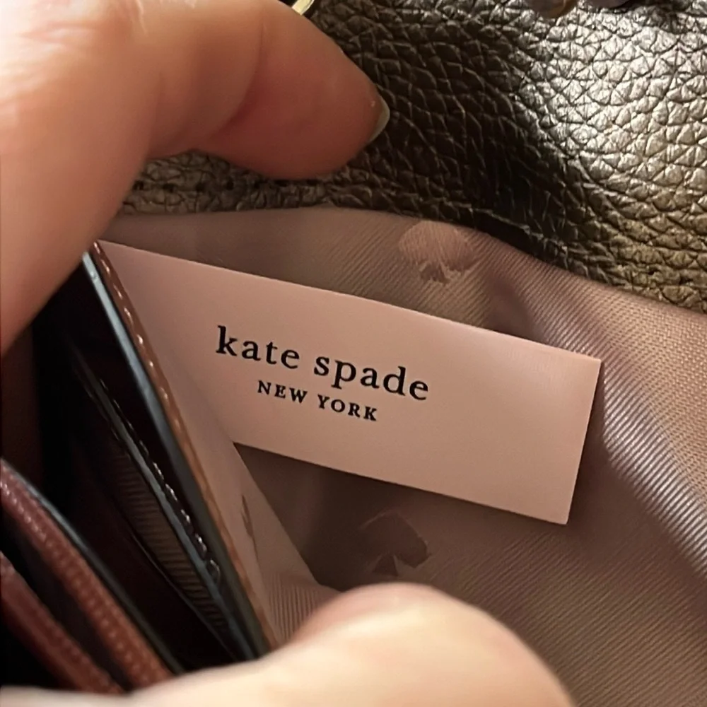 Brand New KATE SPADE Leather Eva Wallet Clutch Chain Shoulder Bag Ash Metallic